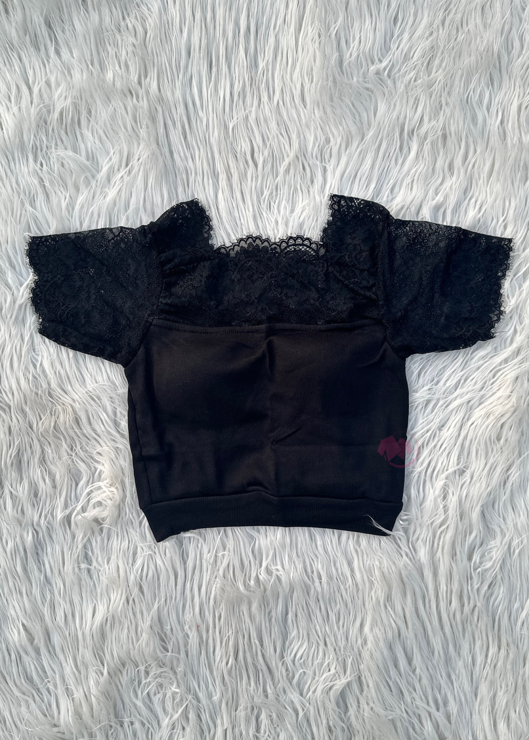 Half Sleeve Lace Padded Blouse - Image 3