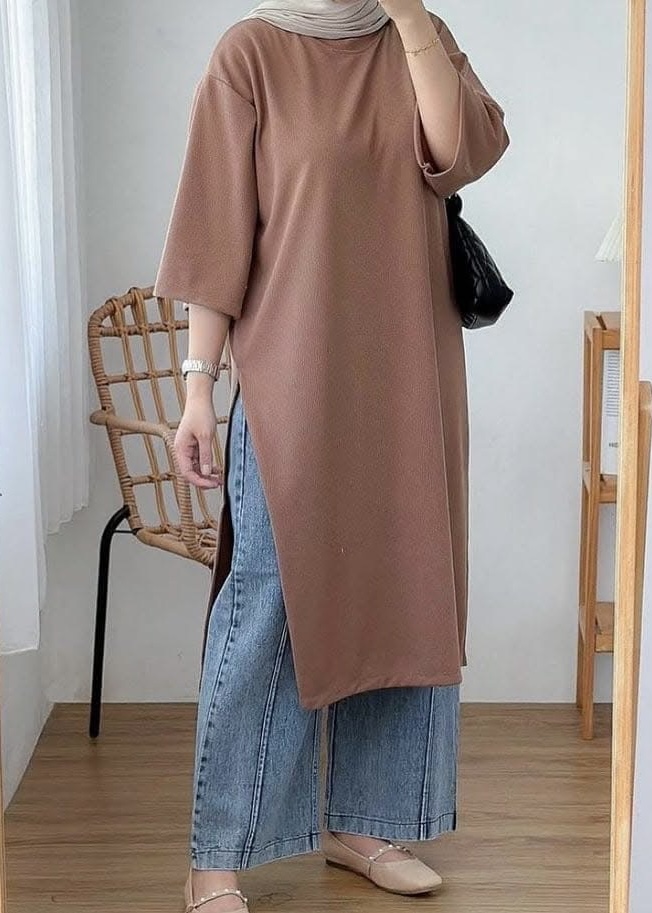 Long Drop Shoulder T Shirt - Image 8